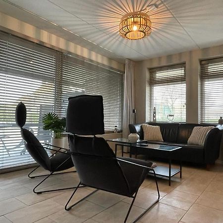 Escape, Appartement Met Groot Terras Buren  Exterior photo